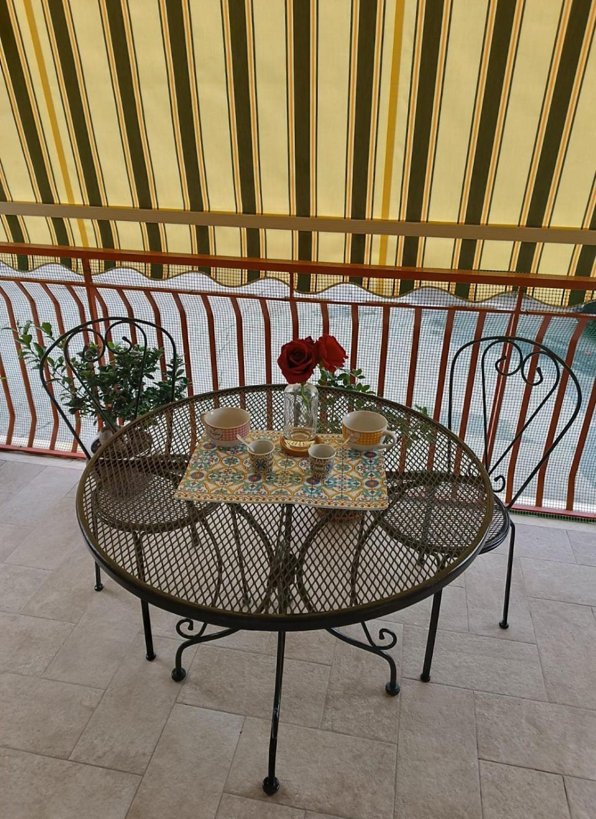Apartamento Casa Azzurra Giardini-Naxos Exterior foto